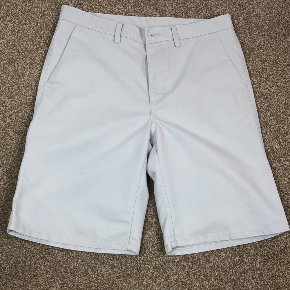 HAGGAR Off White Shorts Size 34